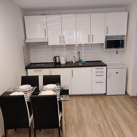 PIRÁT Apartman Apartment Siofok Bagian luar foto